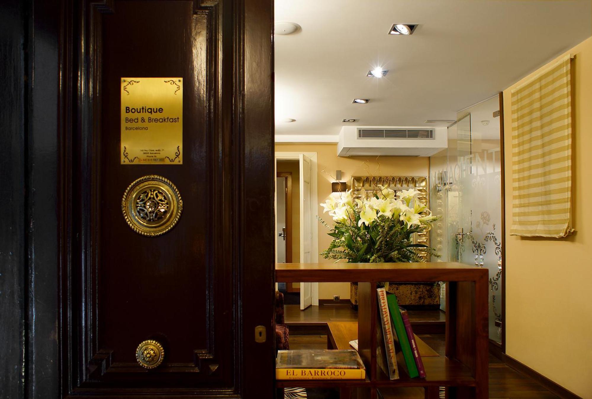 Casa Boutique Barcelona Hotel Exterior photo
