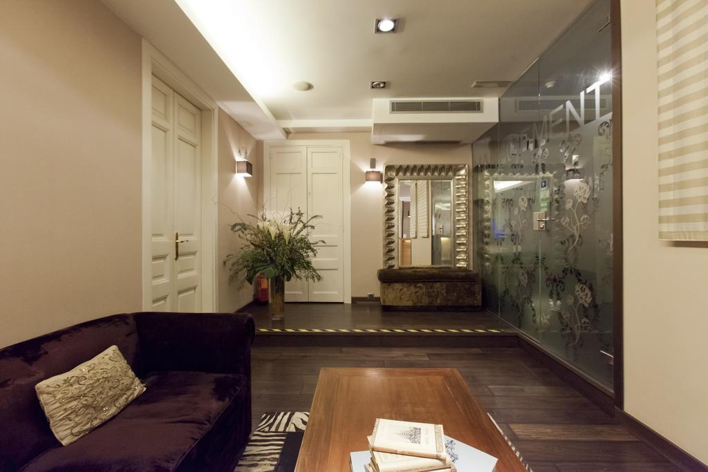 Casa Boutique Barcelona Hotel Exterior photo