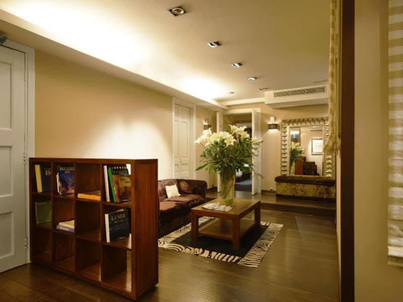 Casa Boutique Barcelona Hotel Exterior photo